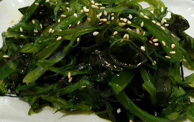 Eat Korean food for ‘proven’ acne and oily skin treatment! SEAWEED.png